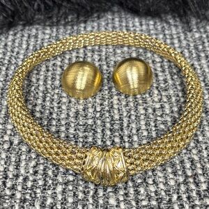 Vintage Elegant Gold Jewelry Set